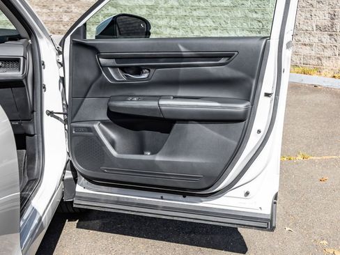 Used 2024 Honda CR-V EX image 16