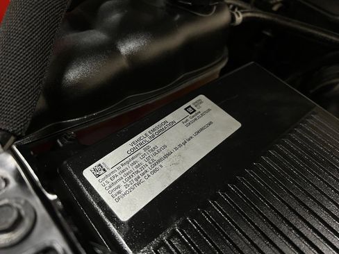 Used 2020 GMC Yukon XL Denali w/ Denali Premium Package RWD image 14