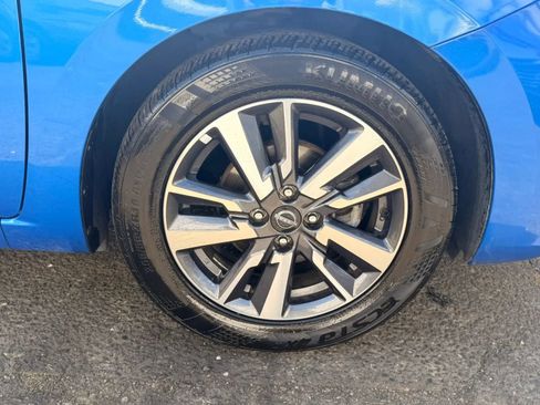 Used 2023 Nissan Versa SV image 27