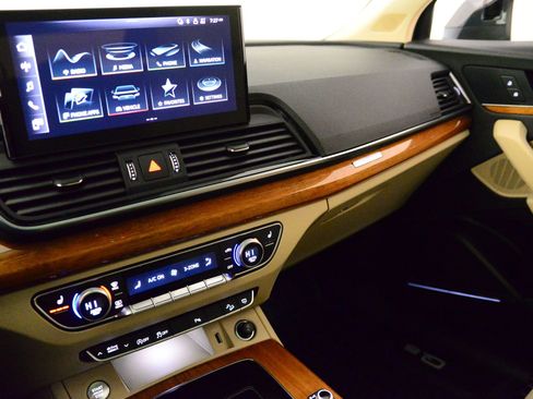 Used 2023 Audi Q5 2.0T Premium Plus w/ Premium Plus Package image 33