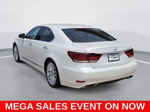 Used 2016 Lexus LS 460 w/ Comfort Package RWD image 5