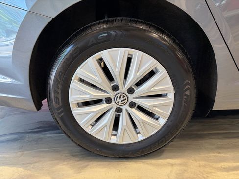 Used 2019 Volkswagen Jetta S w/ Driver Assistance Package FWD image 23