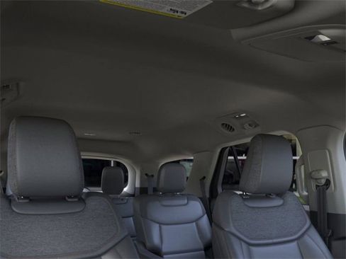 New 2026 Ford Explorer Active w/ Active Comfort Package image 22