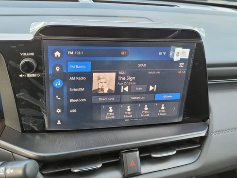 New 2026 Subaru Outback Touring AWD/4WD image 10