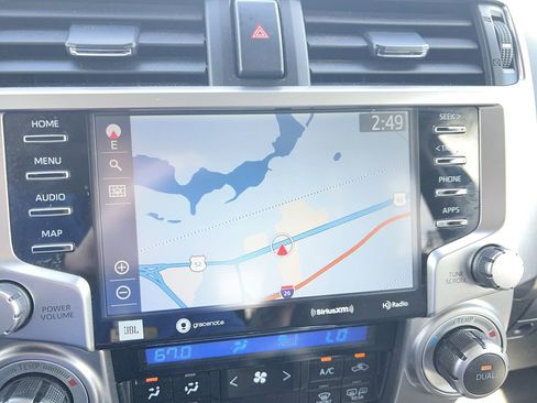 Used 2022 Toyota 4Runner Limited AWD/4WD image 24