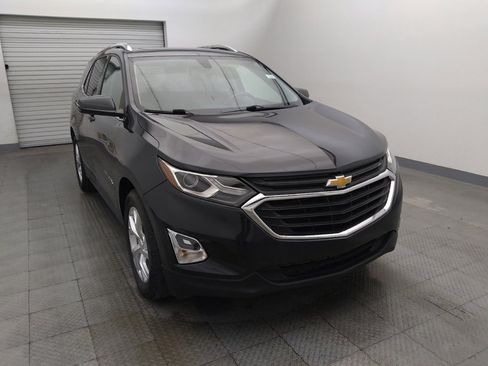 Used 2019 Chevrolet Equinox LT w/ Sun & Navigation Package AWD/4WD image 14