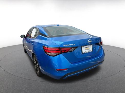 Used 2025 Nissan Sentra SV FWD image 20