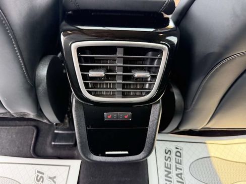Used 2022 Lincoln Nautilus Reserve AWD/4WD image 15