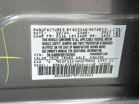 Used 2024 Nissan Sentra S image 25