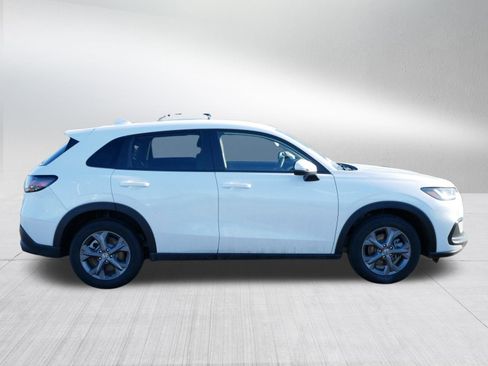 Certified 2026 Honda HR-V LX image 8