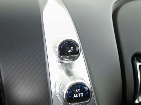 Used 2019 Bugatti Chiron AWD/4WD image 50