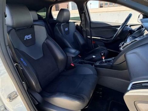 Used 2017 Ford Focus RS image 20
