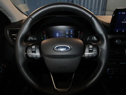 Used 2023 Ford Escape Active AWD/4WD image 11