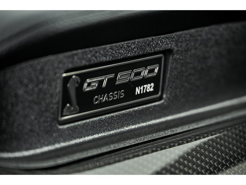 Used 2022 Ford Mustang Shelby GT500 w/ Carbon Fiber Track Pack RWD image 29