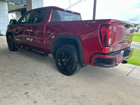 Used 2024 GMC Sierra 1500 Elevation w/ X31 Off-Road Package AWD/4WD image 5