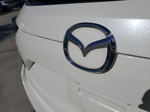 Used 2019 MAZDA CX-5 Touring image 7