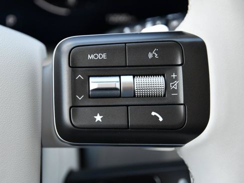 Used 2026 Hyundai Palisade SEL FWD image 12