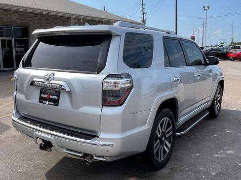 Used 2015 Toyota 4Runner Limited RWD image 3