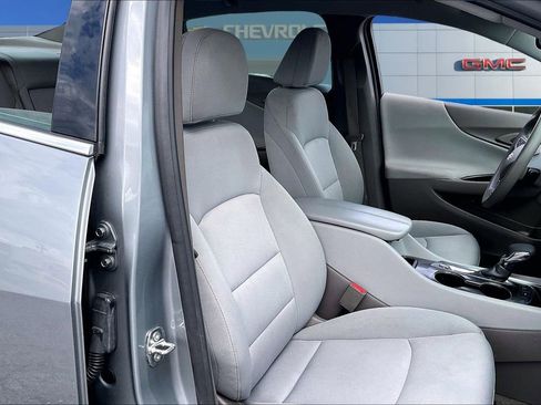 Used 2024 Chevrolet Malibu LT image 28
