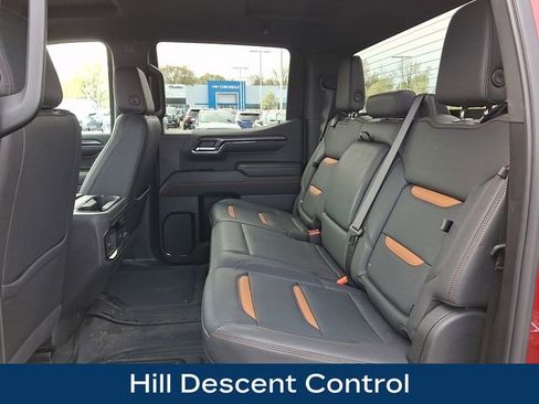 Used 2024 GMC Sierra 1500 AT4 w/ Technology Package image 19