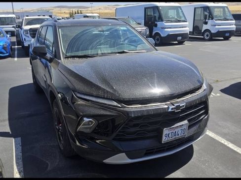 Used 2024 Chevrolet Blazer LT w/ Convenience Package FWD image 1
