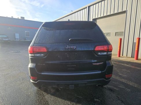 Used 2020 Jeep Grand Cherokee Trailhawk image 3