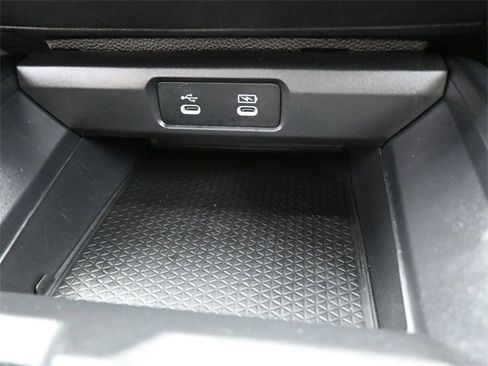 Certified 2024 Honda Accord EX image 29