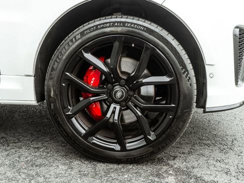 Used 2020 Land Rover Range Rover Sport SVR image 5