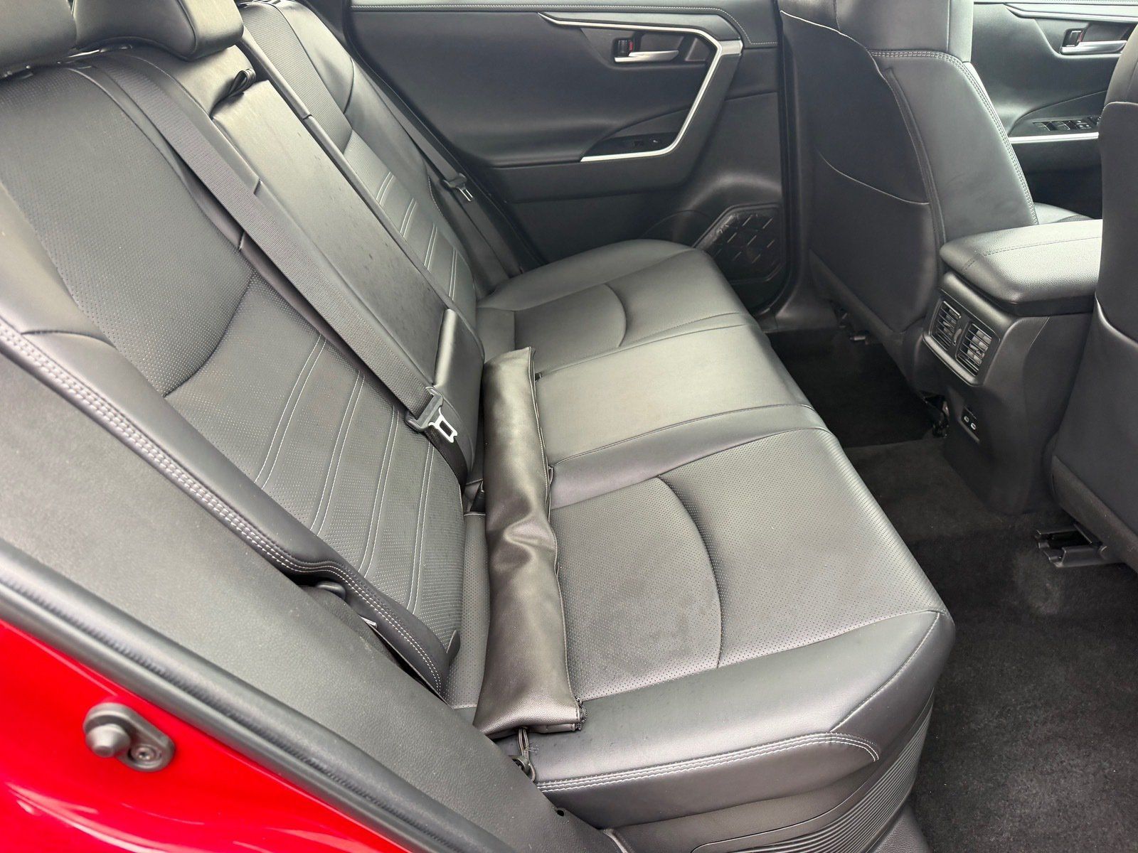 Used 2024 Toyota RAV4 Limited w/ Advanced Technology Package AWD/4WD image 13