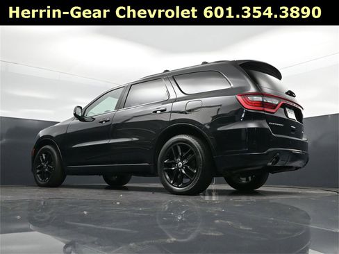Used 2023 Dodge Durango GT image 40