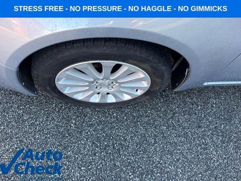 Used 2011 Subaru Impreza 2.5i Premium w/ PWR Moonroof Value Pkg AWD/4WD image 11
