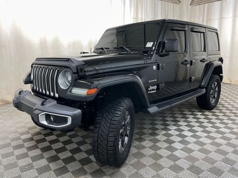 Used 2018 Jeep Wrangler Unlimited Sahara w/ LED Lighting Group image 13