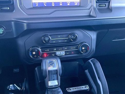 Used 2023 Ford Bronco Outer Banks image 33