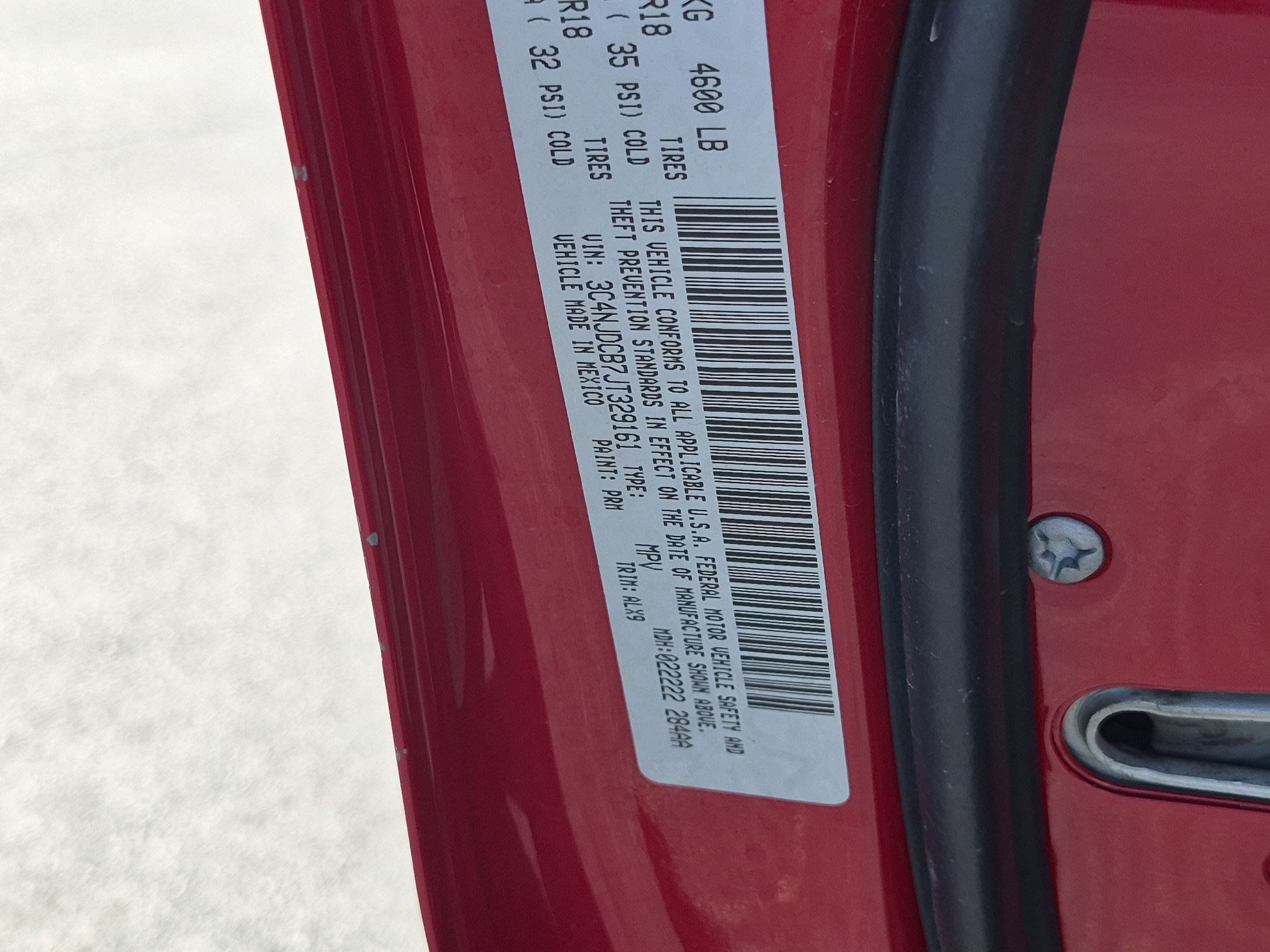 Used 2018 Jeep Compass Limited w/ Navigation Group AWD/4WD image 22