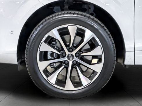 New 2026 Audi Q3 quattro 2.0T AWD/4WD image 25