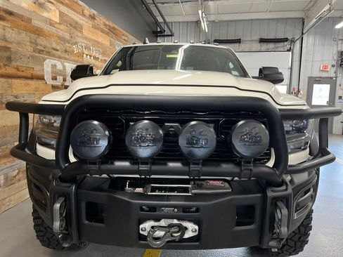 Used 2021 RAM 2500 Limited AWD/4WD image 7