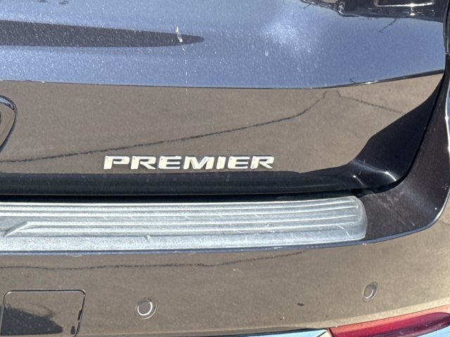 Used 2025 Chevrolet Tahoe Premier AWD/4WD image 11