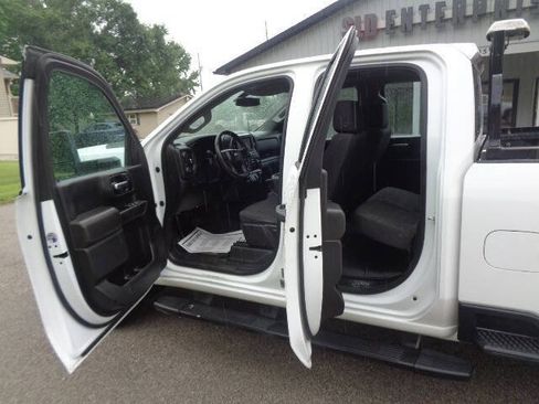 Used 2022 Chevrolet Silverado 3500 W/T w/ WT Fleet Convenience Package AWD/4WD image 16