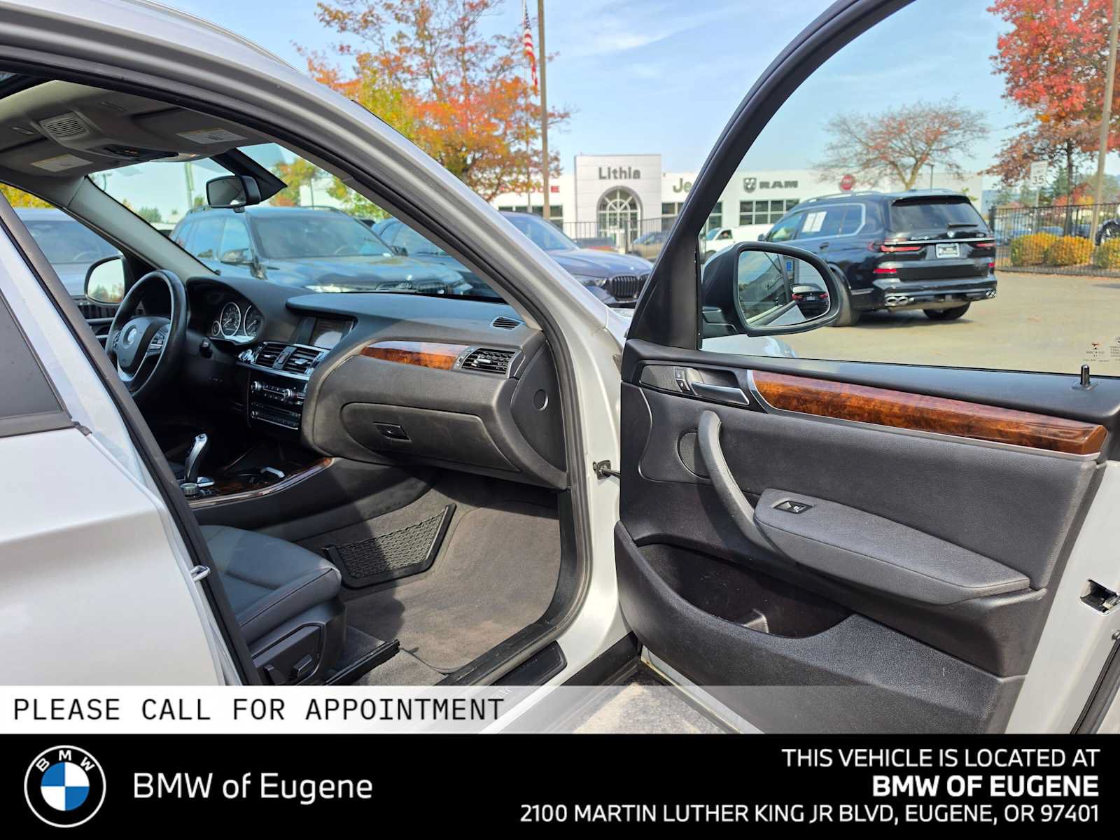 Used 2017 BMW X3 xDrive28i AWD/4WD image 10