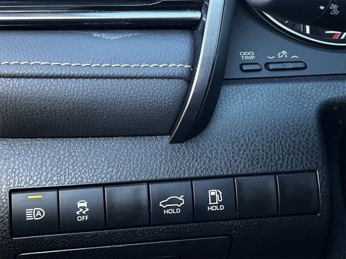 Used 2023 Toyota Camry SE image 20