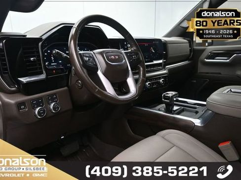 Used 2022 GMC Sierra 1500 SLT w/ SLT Premium Plus Package AWD/4WD image 8