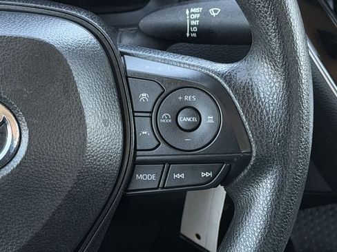 Used 2026 Toyota Corolla LE FWD image 14