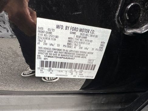 Used 2023 Ford Explorer XLT RWD image 38