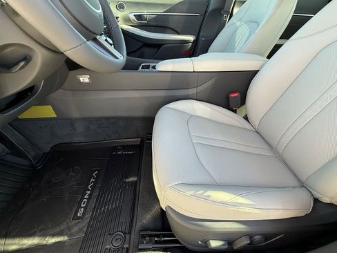 New 2026 Hyundai Sonata Limited image 12