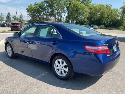 Used 2007 Toyota Camry LE FWD image 4