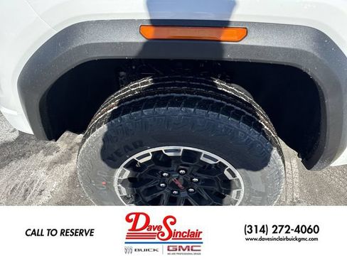 New 2026 GMC Canyon AT4 AWD/4WD image 10