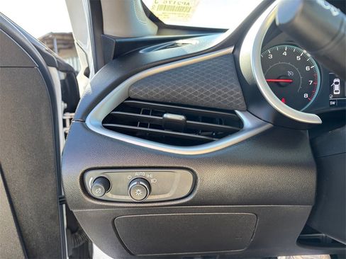 Certified 2024 Chevrolet Malibu LT image 24