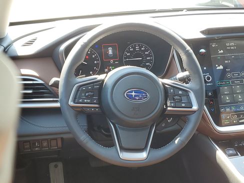 Used 2025 Subaru Outback Touring XT w/ Popular Package #2 image 8