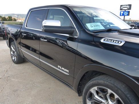 Used 2019 RAM 1500 Limited image 12