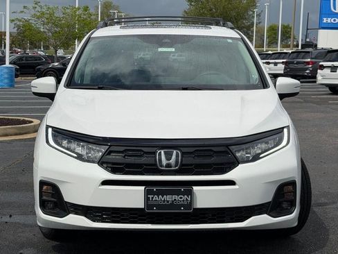 New 2026 Honda Odyssey EX-L image 3